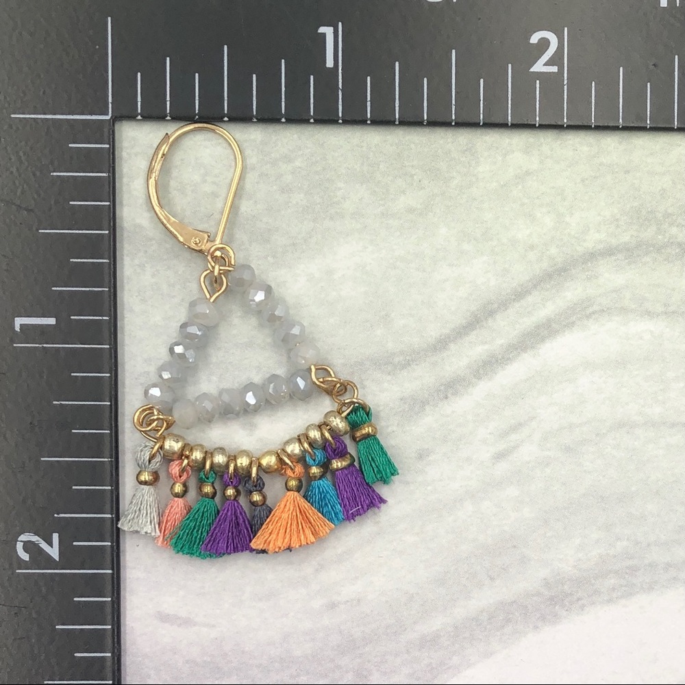 🌼Multi Color Thread Tassel Dangle Earrings - Picture 2 of 3